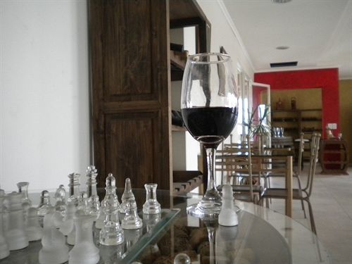 Del Vino Inn